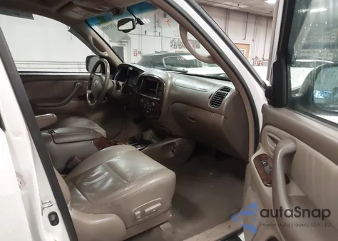 2003 Toyota Sequoia Limited V8 из США, поврежденный, VIN 5TDBT48A73S188568